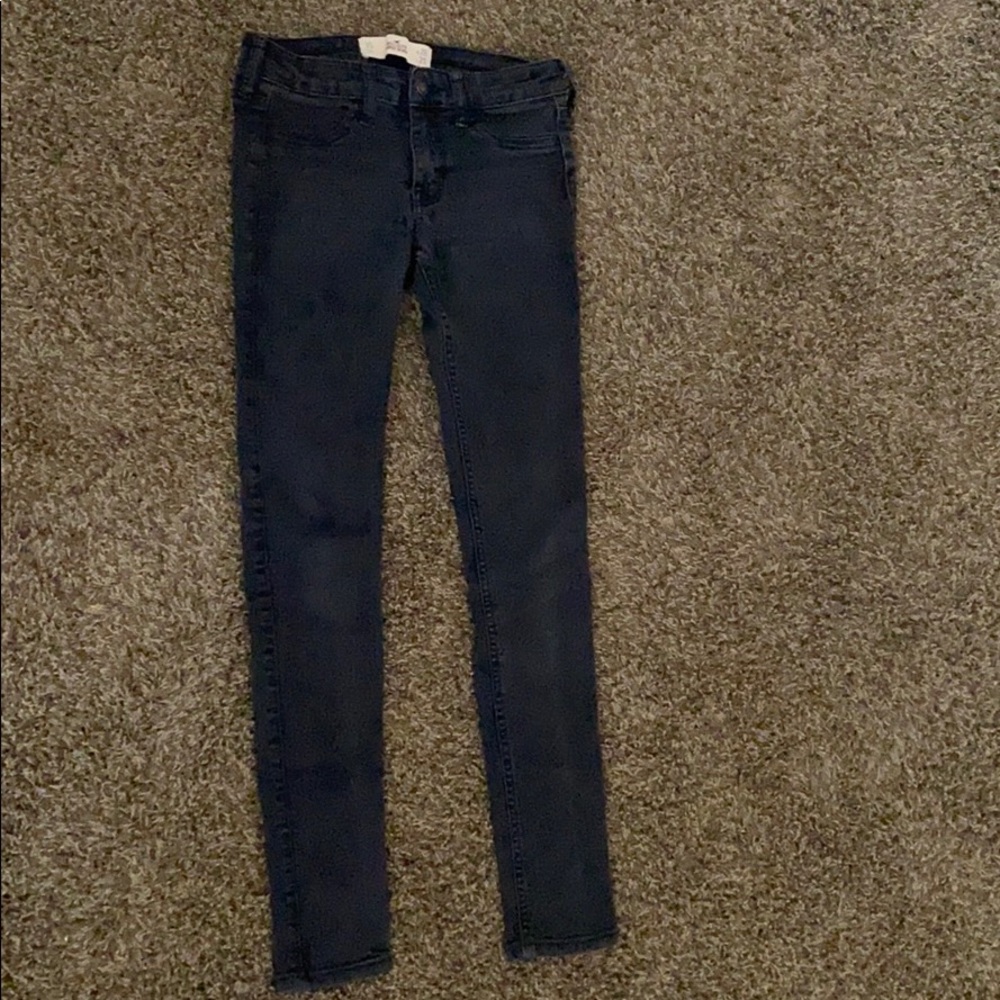 Hollister black skinny jeans